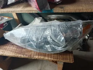 Toyota Camry 05 Left Side Headlamp