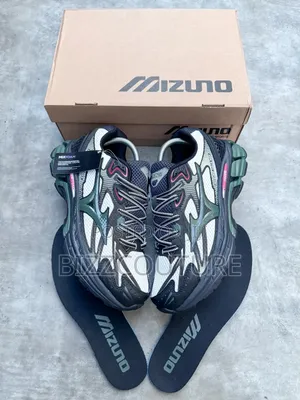 Original MIZUNO HALO Sneakers Available In Store For