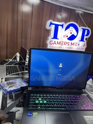Laptop MSI Crosshair 15 32GB Intel Core i7 SSD 2T