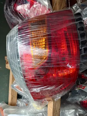 Toyota Highlander 08 Back Light Left Side