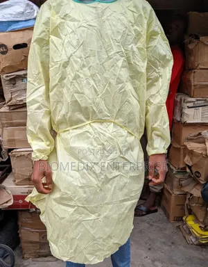 Isolation Gown by 10