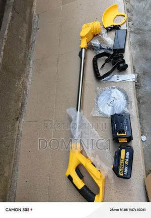 Brush Cutter Dewalt Cordless