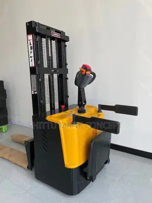 Eletric Stalker Forklift 1.5 Ton