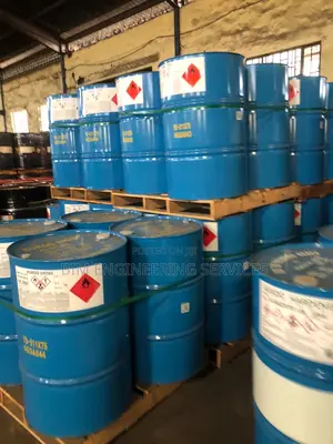 Drums of Acrylic Sealant Polish Paint Sealer
