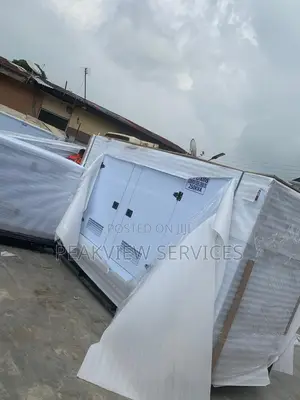 Industrial Power Perkins Diesel 250kva Soundproof Generator