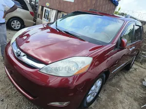 Toyota Sienna XLE Limited AWD 2006 Red
