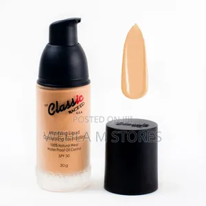 Classic Concealing Matte Foundation