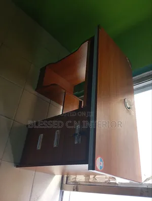 Classic Higher Quality Office Table