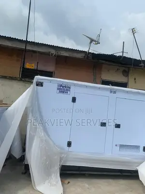 Lucrative Soundproof Perkins 200kva DIESEL Generator