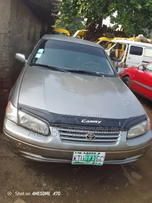 Toyota Camry Automatic 1999 Gray