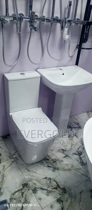 Water Closet With Wash Hand Basin Available With Warranty