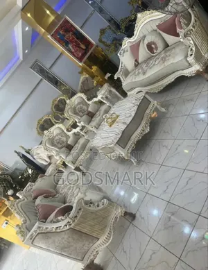 Imported Royal Luxury Sofa for Living Room.