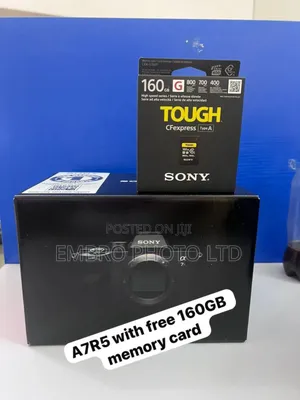 Sony A7 R5
