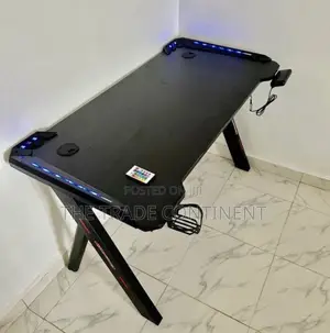 Work Station Table