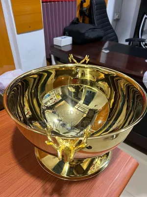 Biggest Champagne Buckets With Horn Handle (Gold)