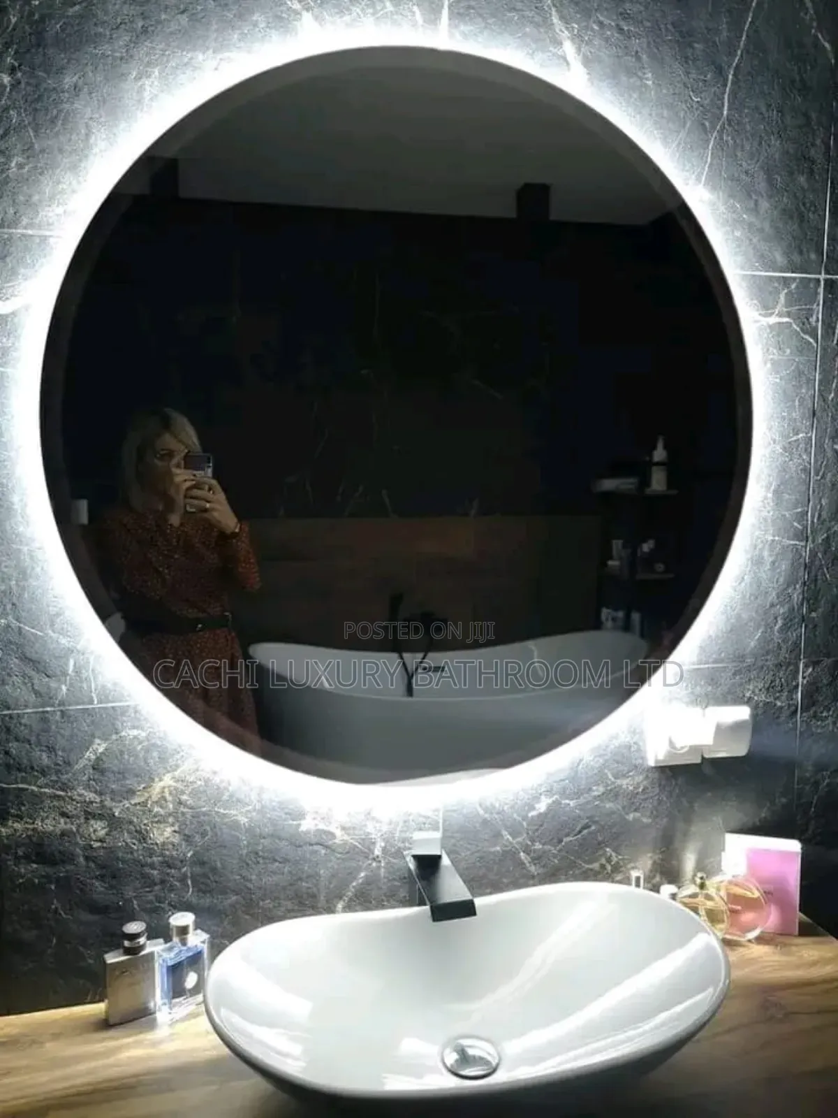 Round Led Mirror