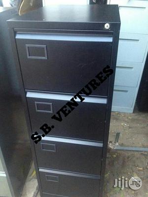 Cabinet. 4drawer Cabinet