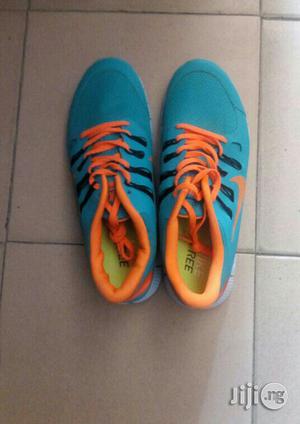 Nike Juggling Canvas