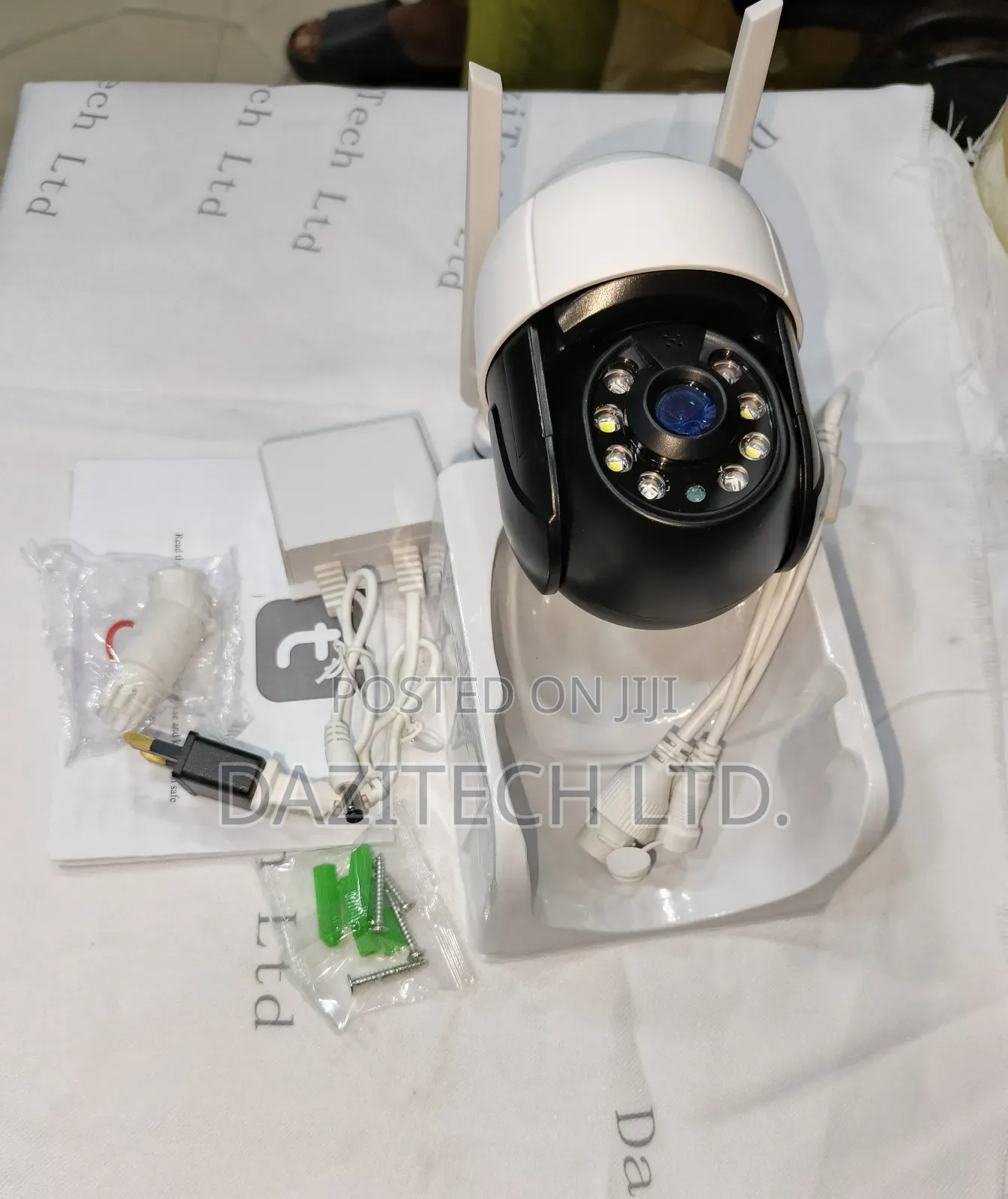 Ai Tuya Wifi Smart Camera + Smart Garage Controller for Gate