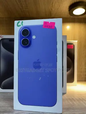 New Apple iPhone 16 128 GB Blue