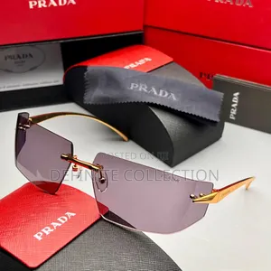 PRADA Top Quality Glass