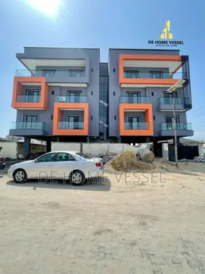 Uniquely Designed 2 Bed Luxury Apartment With Elevator
