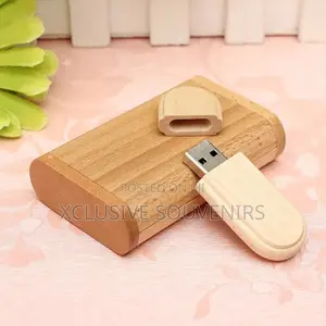 High Quality Bamboo Usb Flash Drive With Case