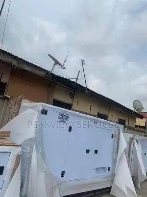 Quality100%Copper Perkins 200kva Soundproof Diesel Generator