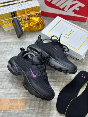 Nike Air-Max Portal Sneakers