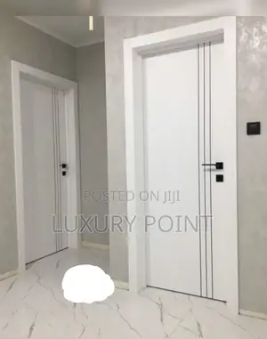 Imported White Wooden Door 7i