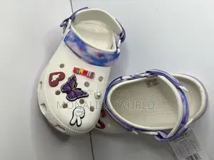 Hiker Original Crocs With Accessories