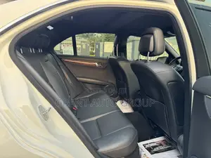 Mercedes-Benz C350 2010 White