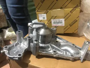 Lexus LX470 Engine Water Pump