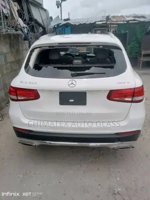 Mercedes Glc300 2016 Back Windscreen Glass Available We Fix