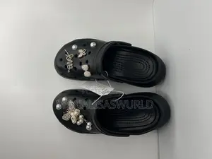 High Fashion Crocs With Accessories