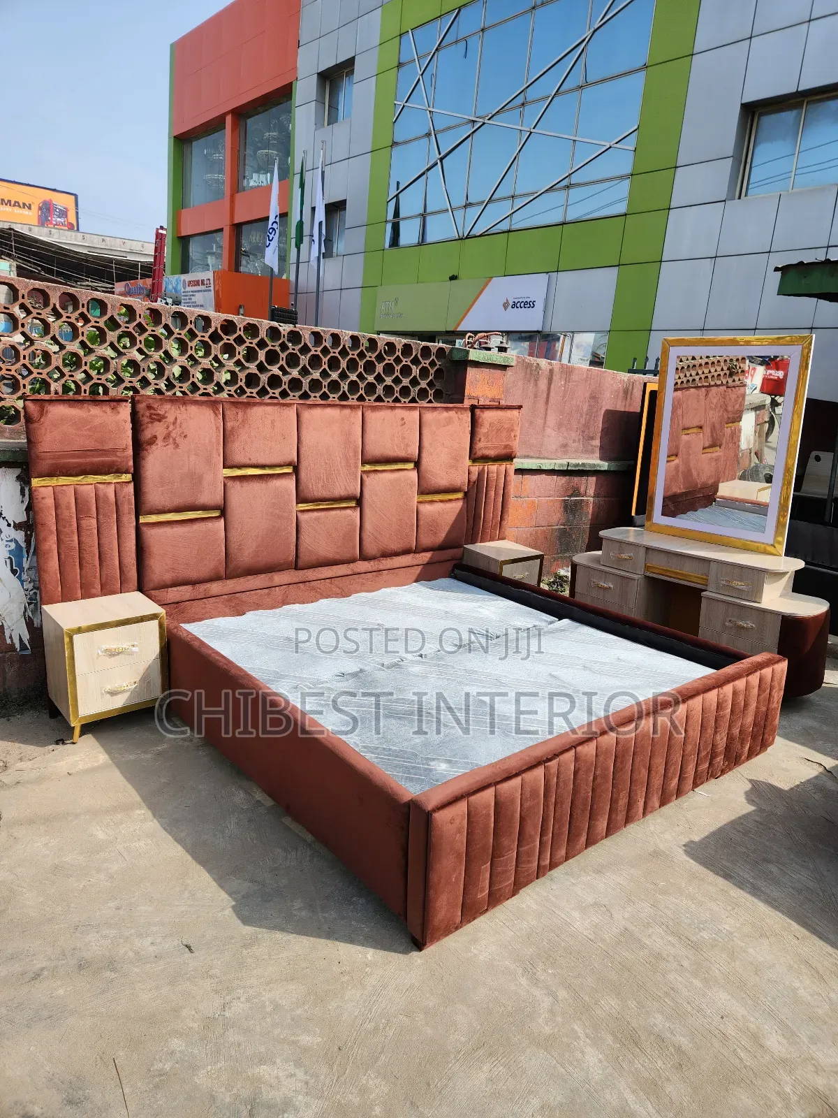 Advanced Padded Bed Bed Set.