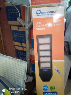 Goodcom 300w Solar Street Light High Quality 5 Eyes.