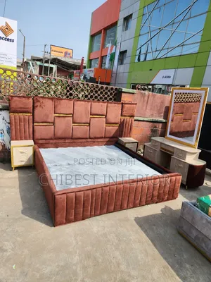 Upholstery 6by6 Set of Bed.