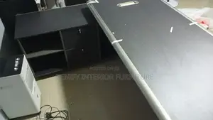 2.0 Meter Executive Director Office Table