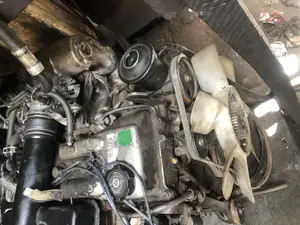 Toyota Hiace Bus 3rz Engine 2000/2002 Model Japanese Used