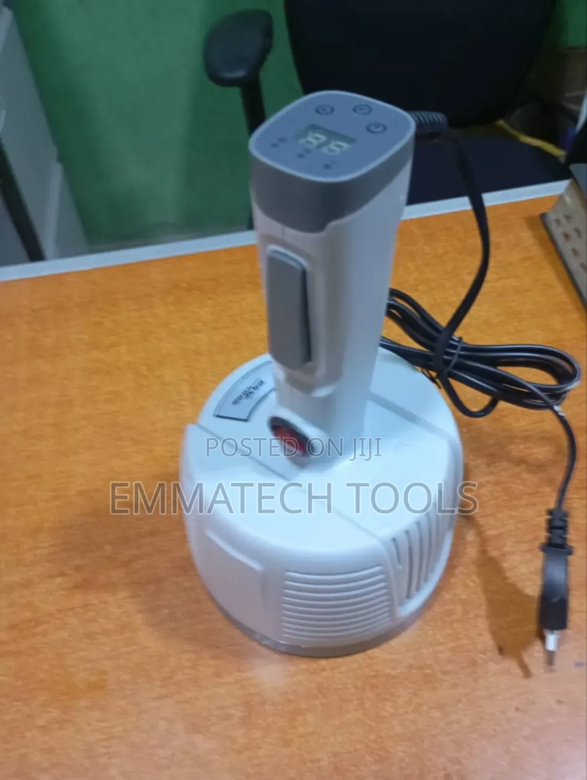 Induction Sealer Machine