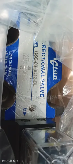 Yuken DSG-03-3C12-DL Hydraulic Valve