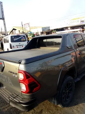 Back Cover Roller for Toyota Hilux Available