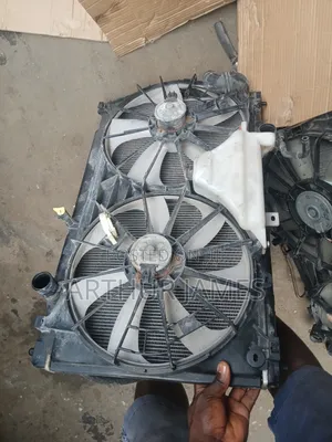 Radiator Lexus Is250 2008