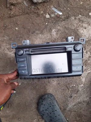 Radio Toyota Rav 4 2015