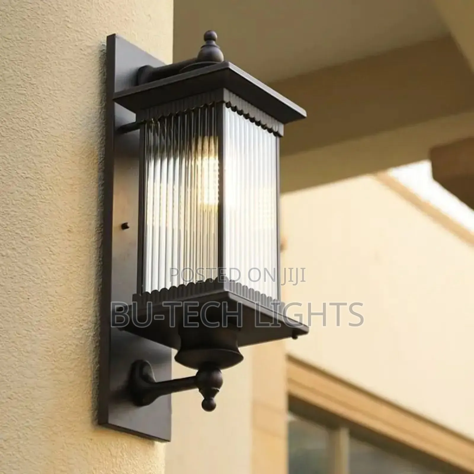 Outdoor Gate Lamp
