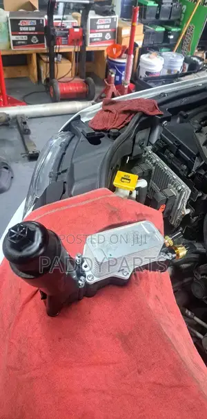 Jeep Grand Cherokee Engine Oil Cooler 3.6l