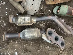 Manifold Catalyst for Lexus IS250 4wheel and GS350 2010