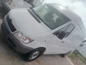 Mercedes-Benz Sprinter 2004 White