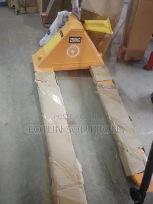 Pallet Truck 2tons